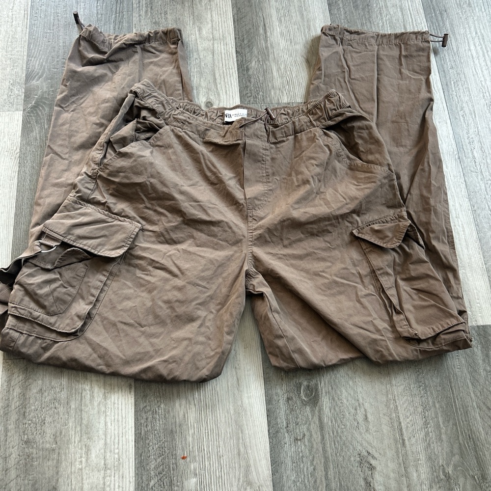 Zara Men's Brown Cargo Pants